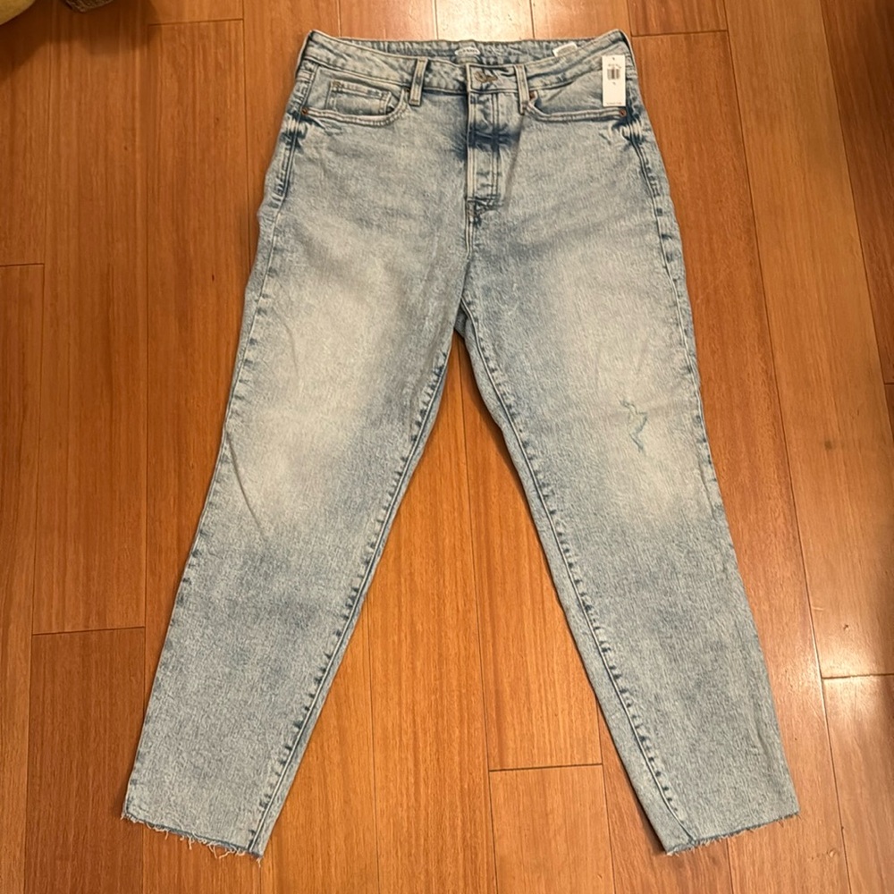 Old Navy Acid Wash Extra Hi-Rise Button Fly Jeans Size 12 - new with tags